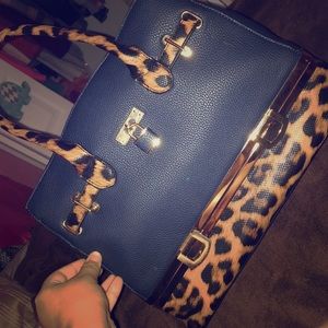 Brand new never used purse